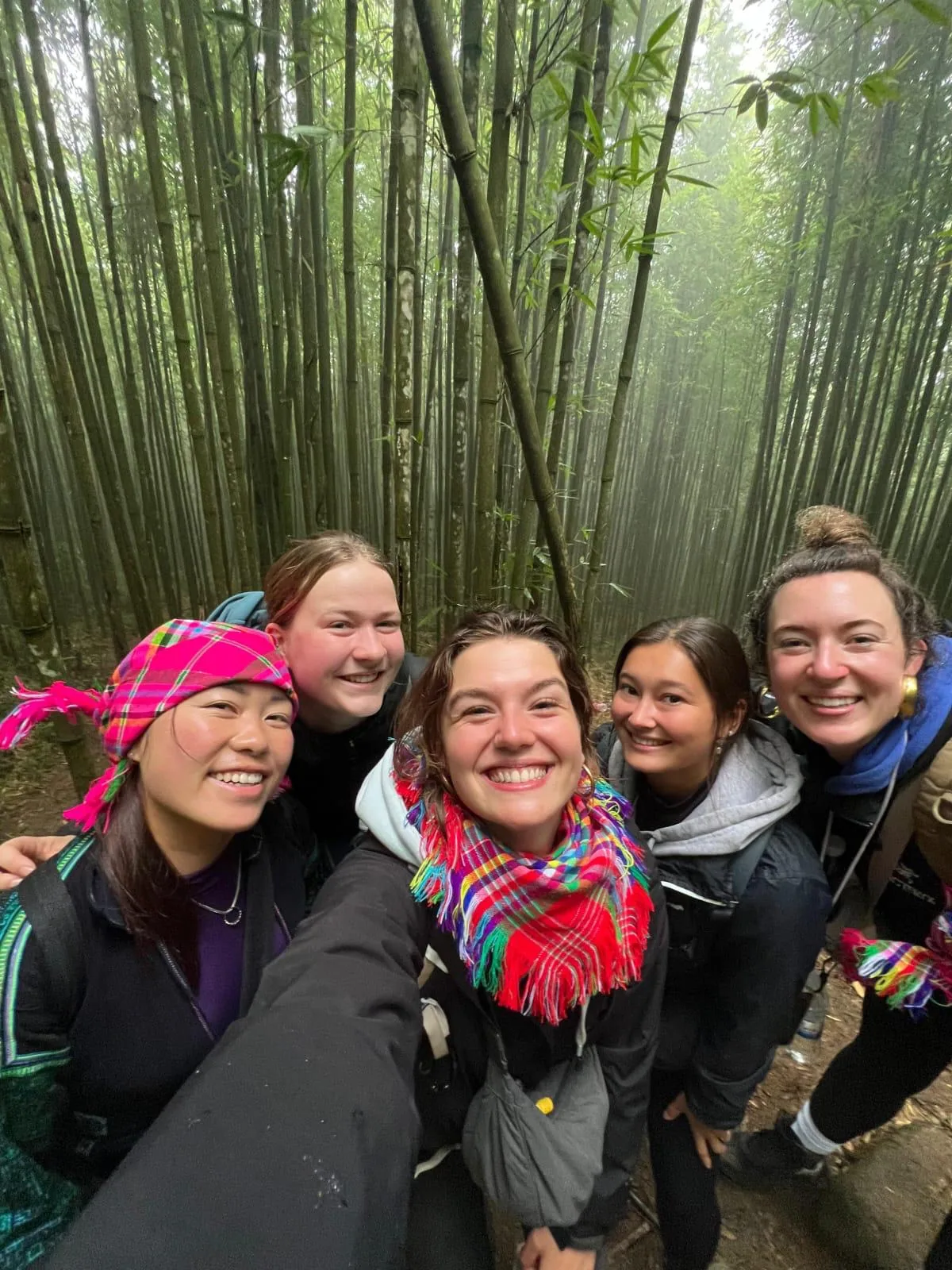 Sapa trekking moment 28 with local guide Nhu